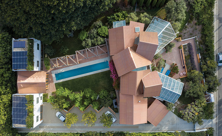 Fig. 7 - F. O. Gehry, Gehry House, 1978, Santa Monica-California (USA)
